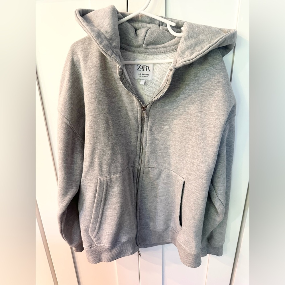 Zara Kids Heather Gray Zip-Up Sweatshirt